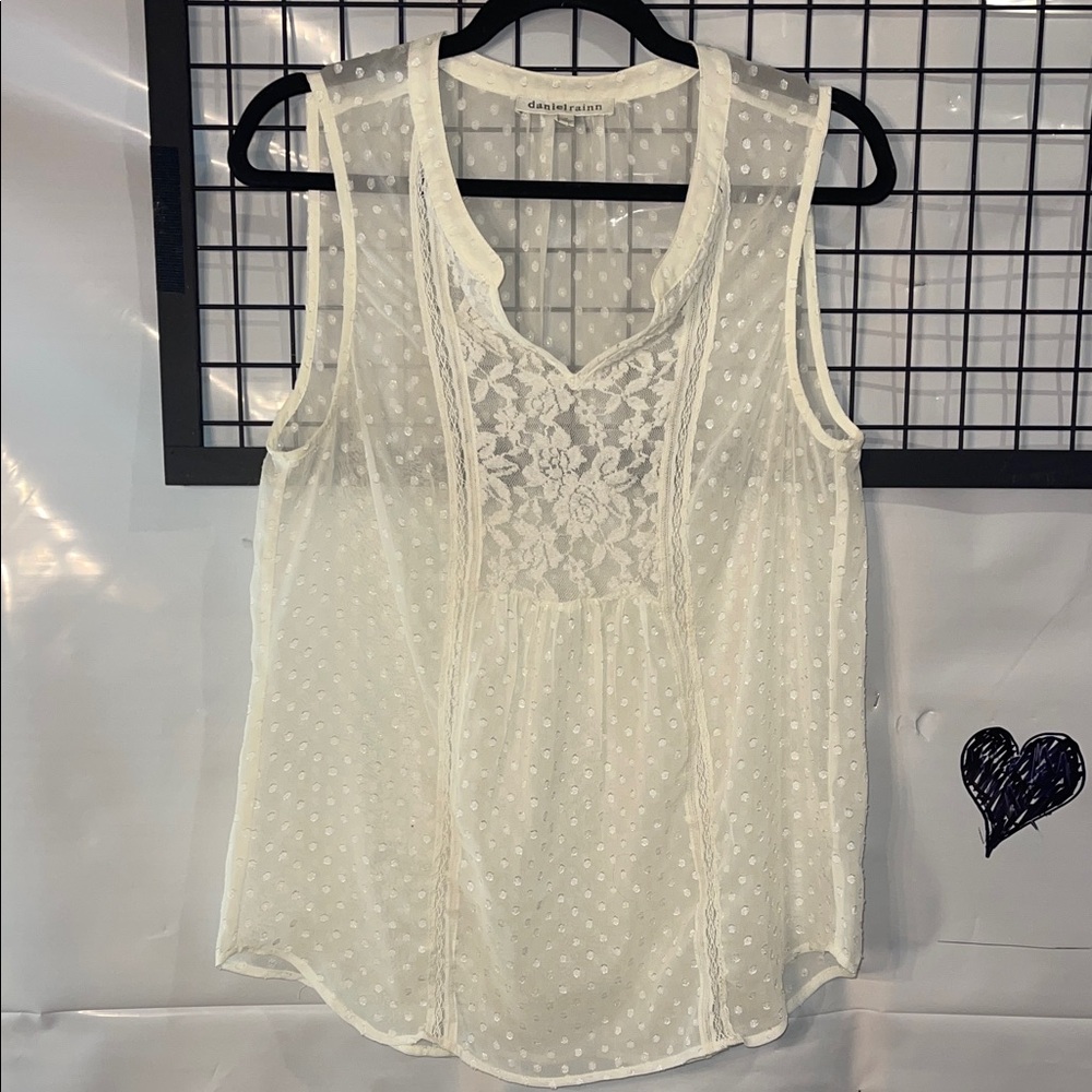 Daniel Rainn Cream Lace see through sleeveless Blouse